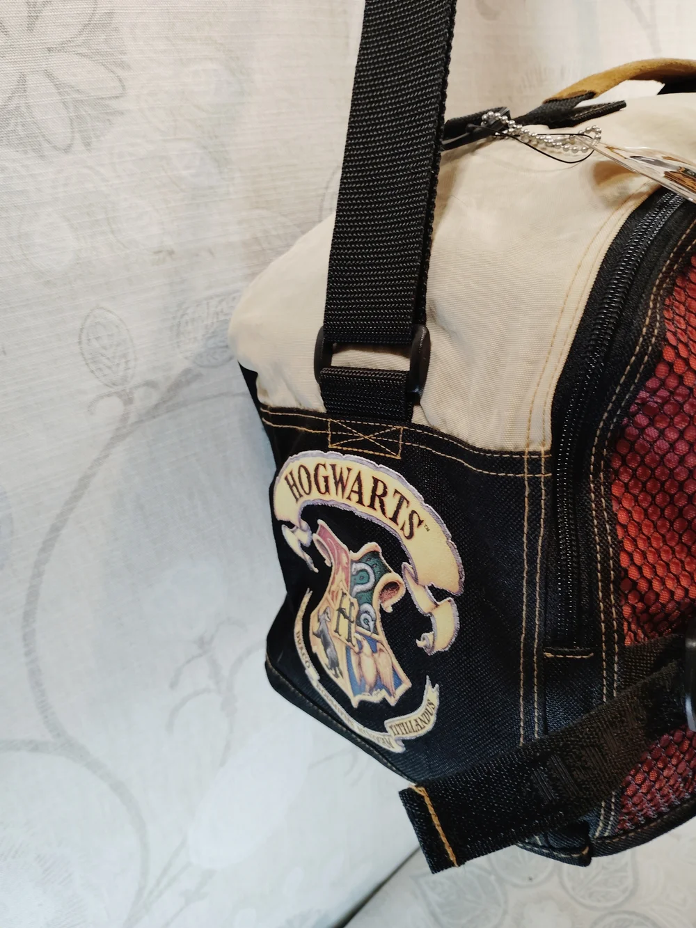 Harry Potter Quidditch Duffle Bag in Red and Cream